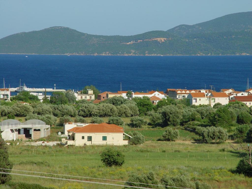 Countryside Studios Agia Efimia Esterno foto